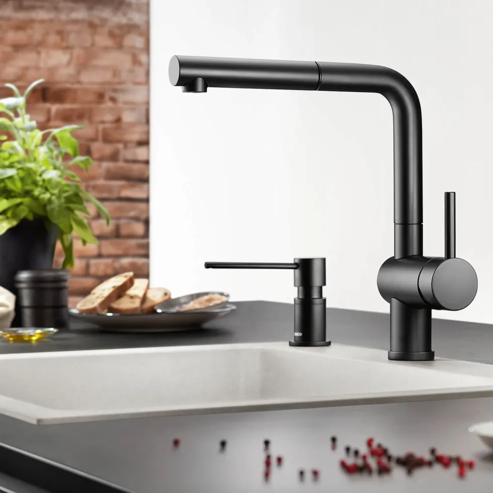 Blanco Linus-S Single Lever Mono Pull Out Kitchen Mixer Tap