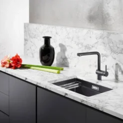 Blanco Linus-S Vario Single Lever Mono Pull Out Kitchen Mixer Tap with Silgranit Matching Finish