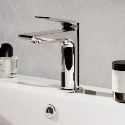 Britton Bathrooms Greenwich Mono Basin Mixer Tap - Chrome