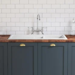 Butler & Rose 1.5 Bowl White Ceramic Kitchen Sink with Reversible Drainer - 1010mm x 525mm