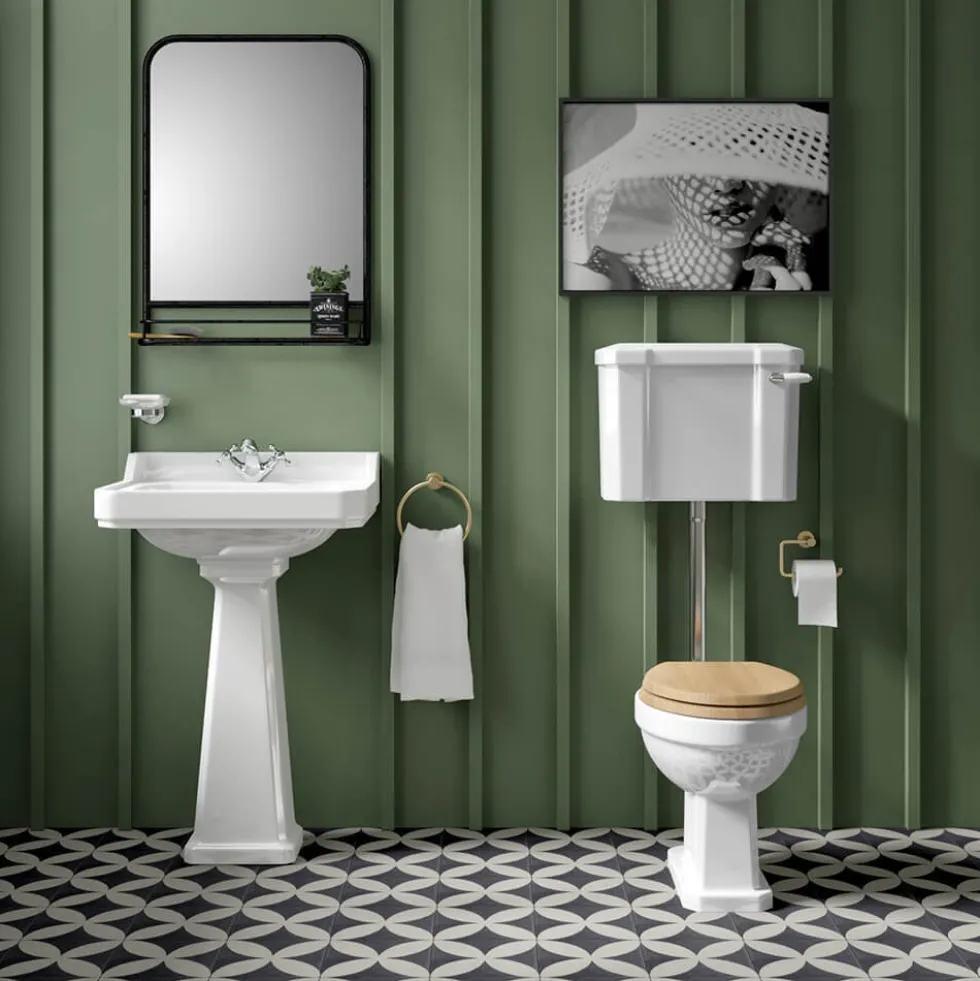 Butler & Rose Catherine Low Level Traditional Toilet - Pan & Cistern