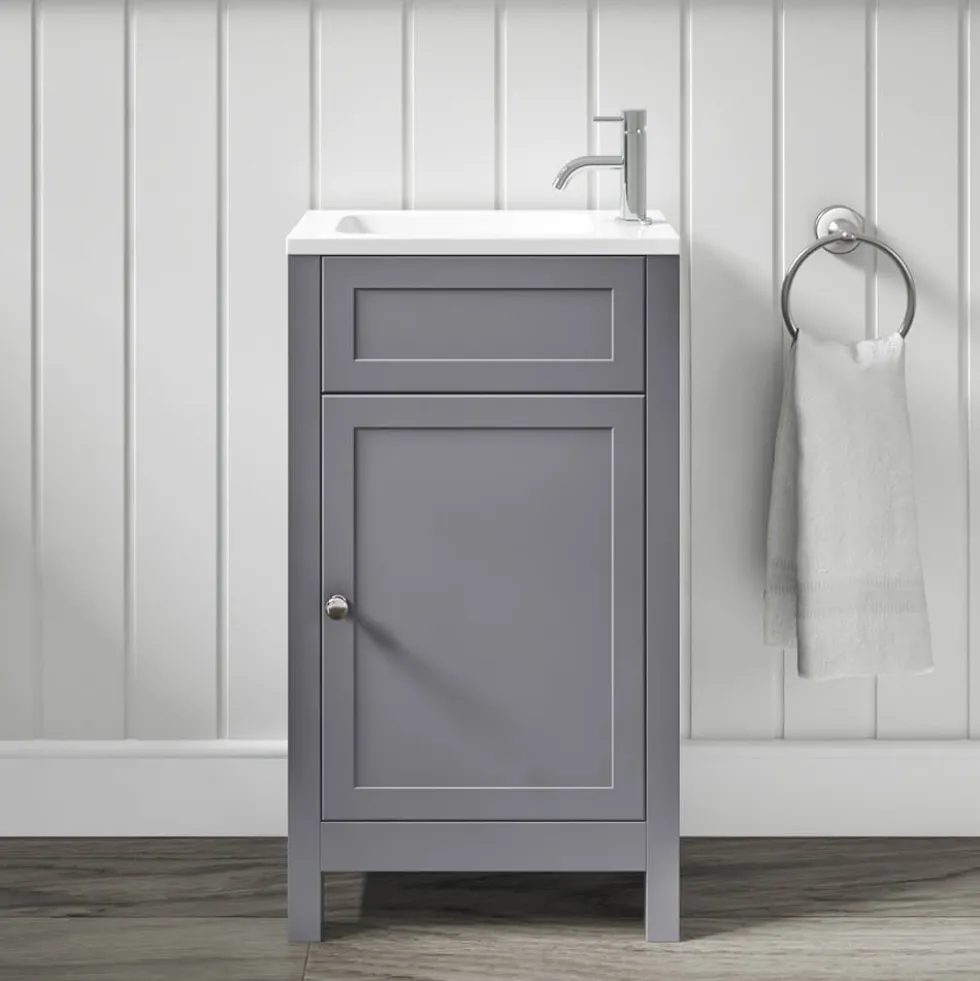 Butler & Rose Catherine Traditional 460mm Cloakroom Vanity Unit with Basin