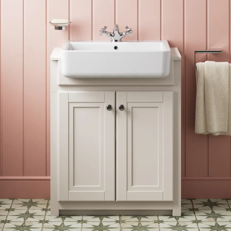 Butler & Rose Darcy Traditional Toilet & Vanity Unit Bathroom Suite