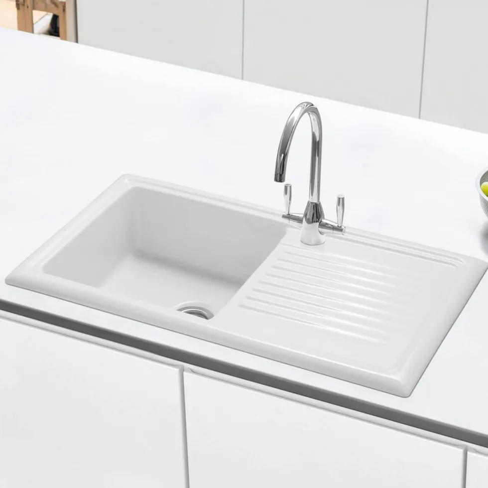 Caple Wiltshire 1 Bowl White Ceramic Kitchen Sink with Reversible Drainer - 1010 x 525mm