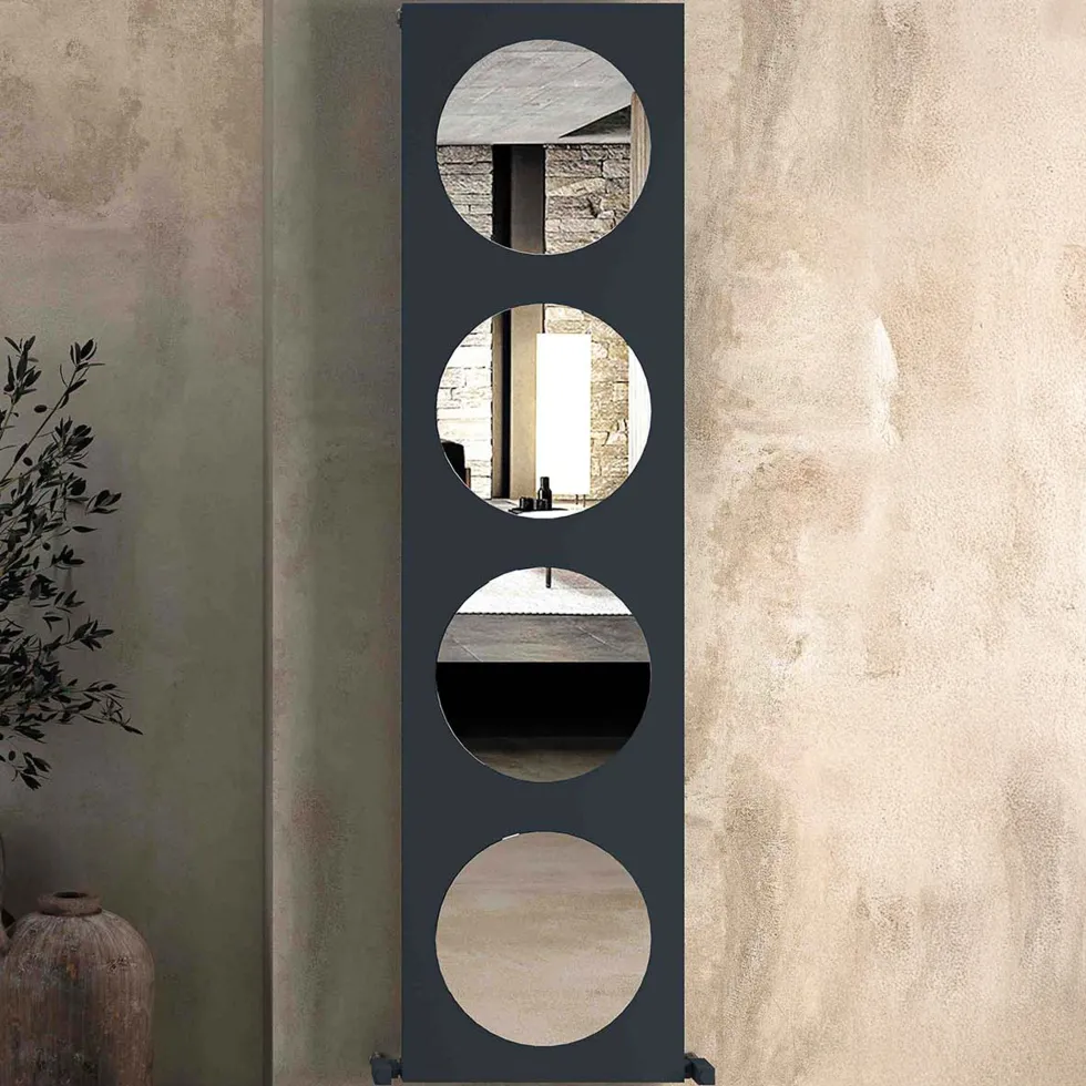 Carisa Circles Aluminium Vertical Mirror Radiator