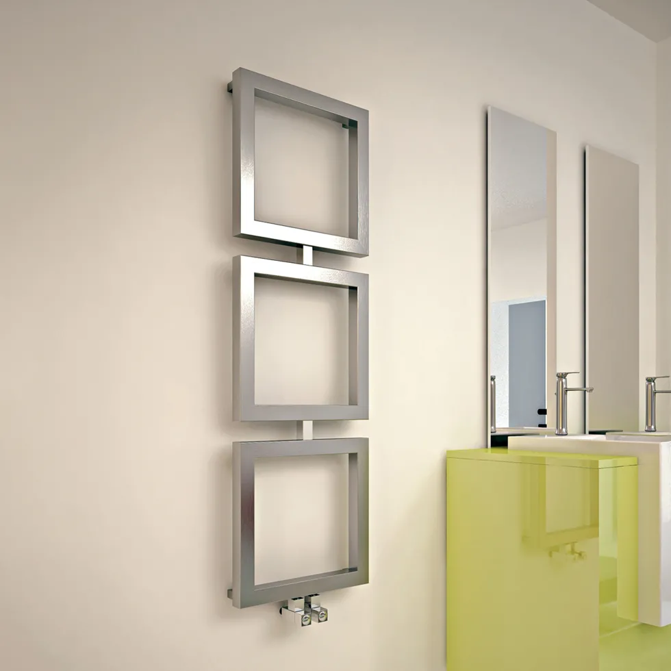 Carisa Ruma Stainless Steel Designer Heated Towel Rail
