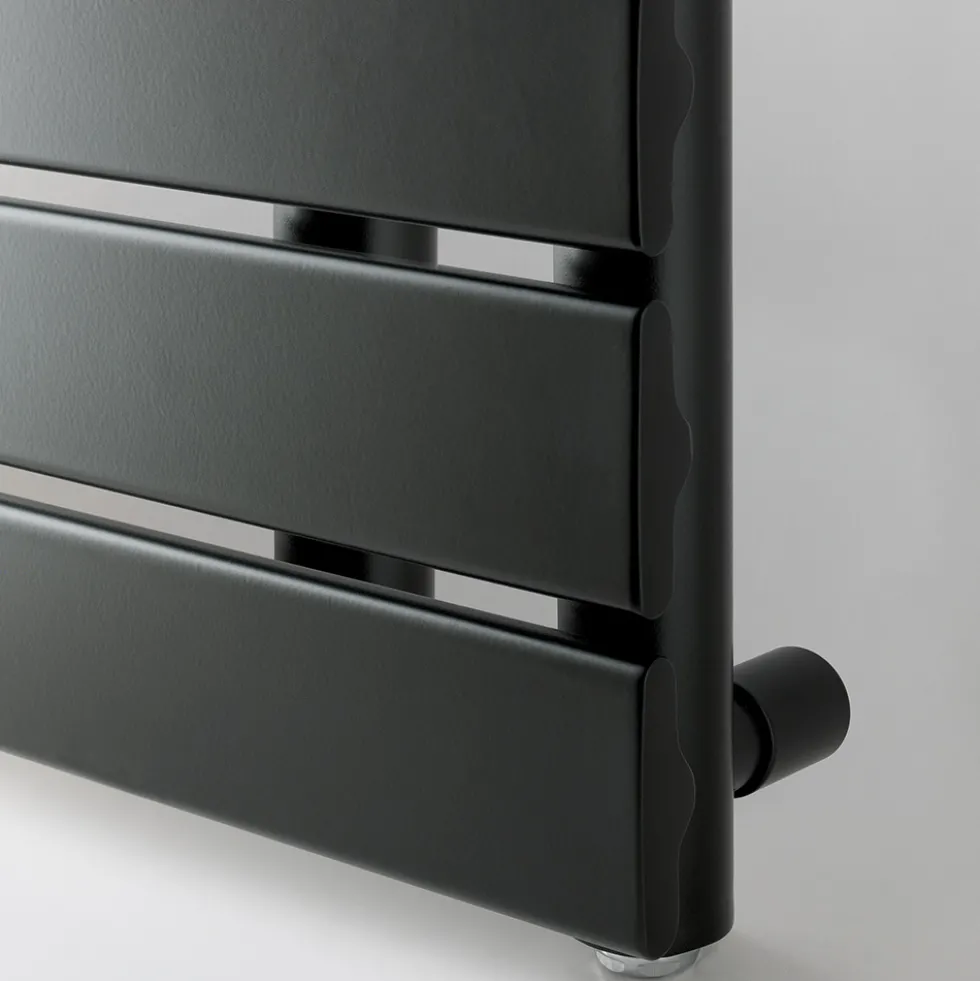 CLEO Open-Side Heated Towel Rail
