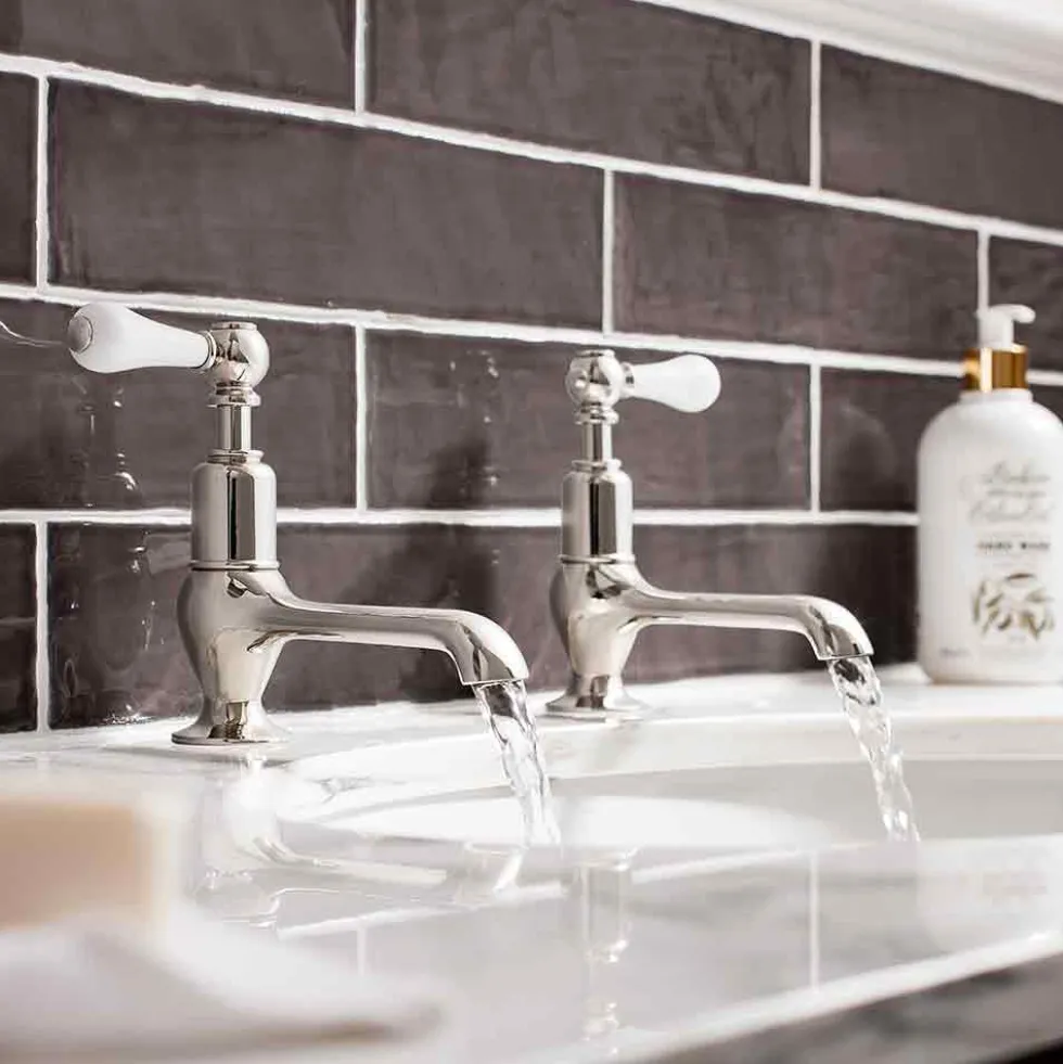 Crosswater Belgravia Lever Long Nose Basin Pillar Taps