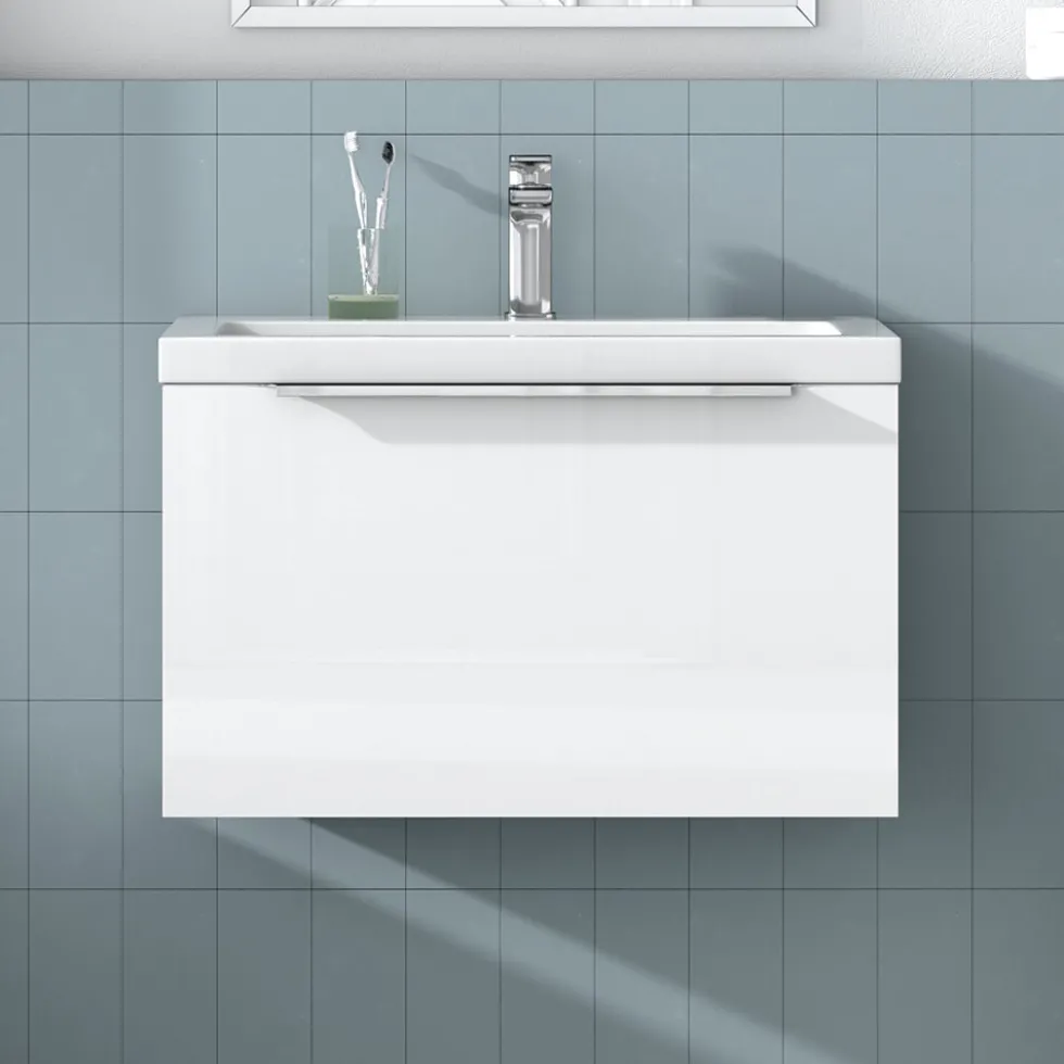 Freddie Matt Black Reinforced Shower Bath Suite with Rimless Toilet