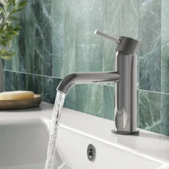 Harbour Clarity Knurled Basin Mixer Tap & Waste and Bath Shower Mixer Tap with Shower Kit