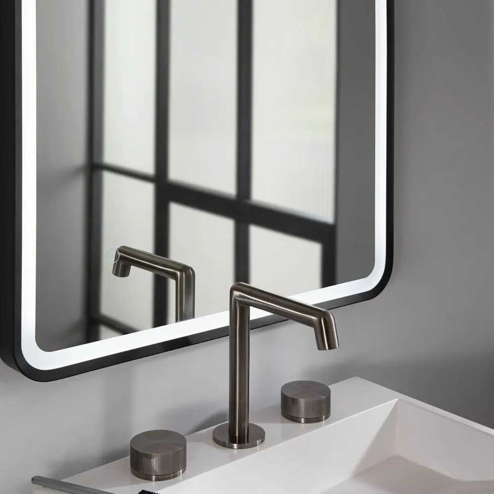HIX LED Illuminated Framed Mirror with Demister Pad & Colour Change Lights - 600 x 800mm