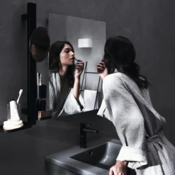 Ideal Standard Alu+ 200mm Magnifying Mirror & Beauty Bar