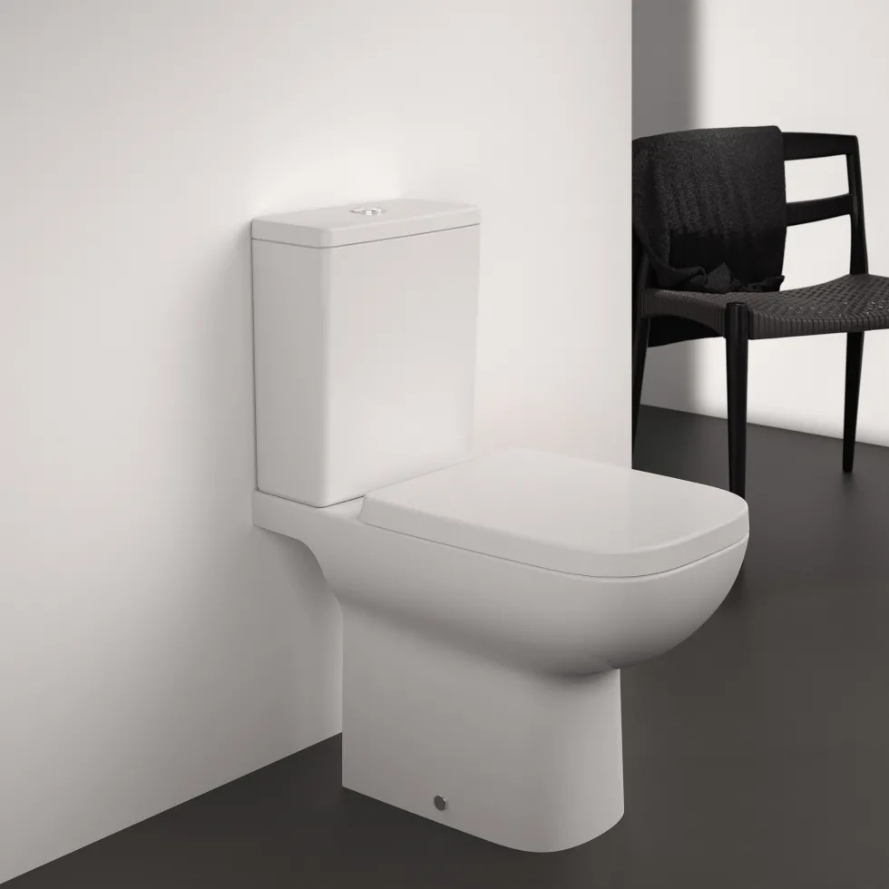 Ideal Standard i.life A Close Coupled Rimless Toilet with Soft Close Seat