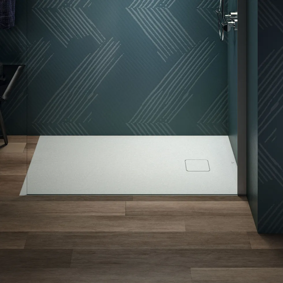 Ideal Standard Ultra Flat Evo Rectangular Anti-Slip Acrylic Shower Tray with End Waste - 5 Sizes
