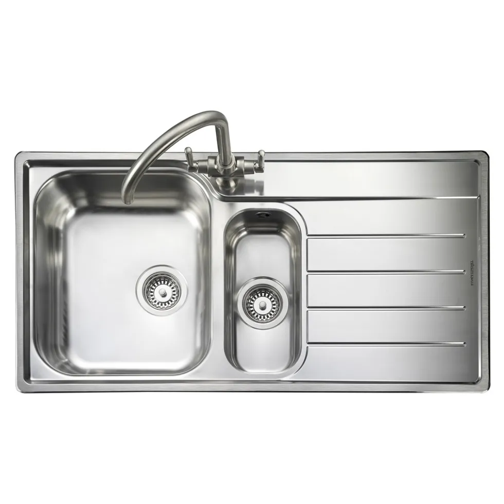 Rangemaster Oakland 1.5 Bowl Brushed Stainless Steel Sink & Waste Kit with Right Hand Drainer - 985 x 508mm