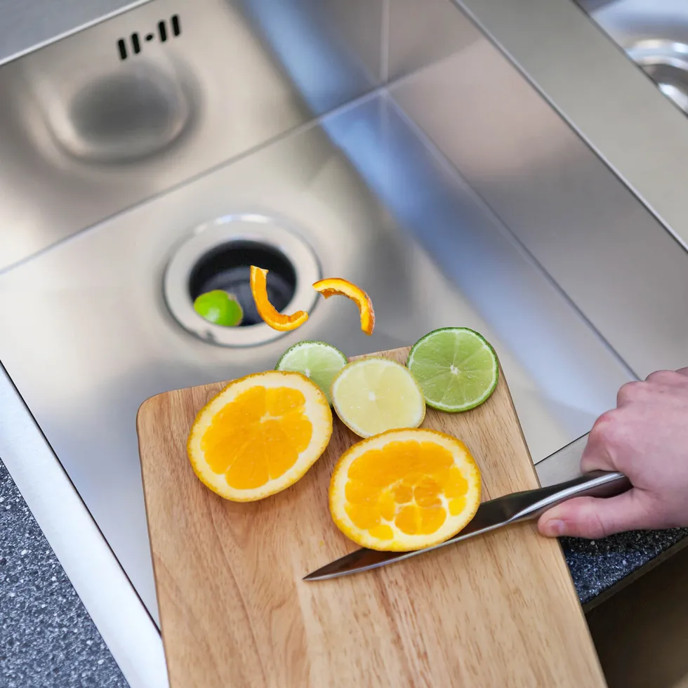 Reginox 0.65hp RD70 Line Waste Disposal Unit with Built In Air Switch