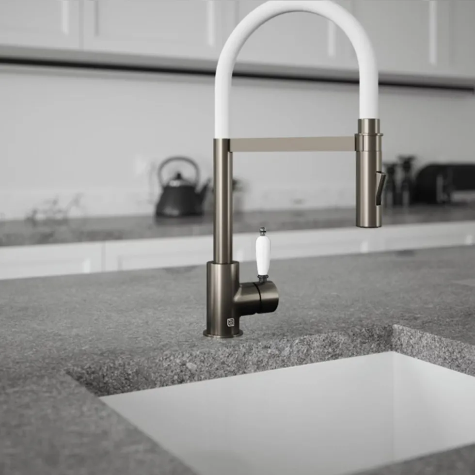 The Tap Factory Vibrance Shaker Mono Pull Out Spray Kitchen Mixer Tap