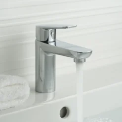 Vado Photon Single Lever Mono Basin Mixer with Clicker Waste