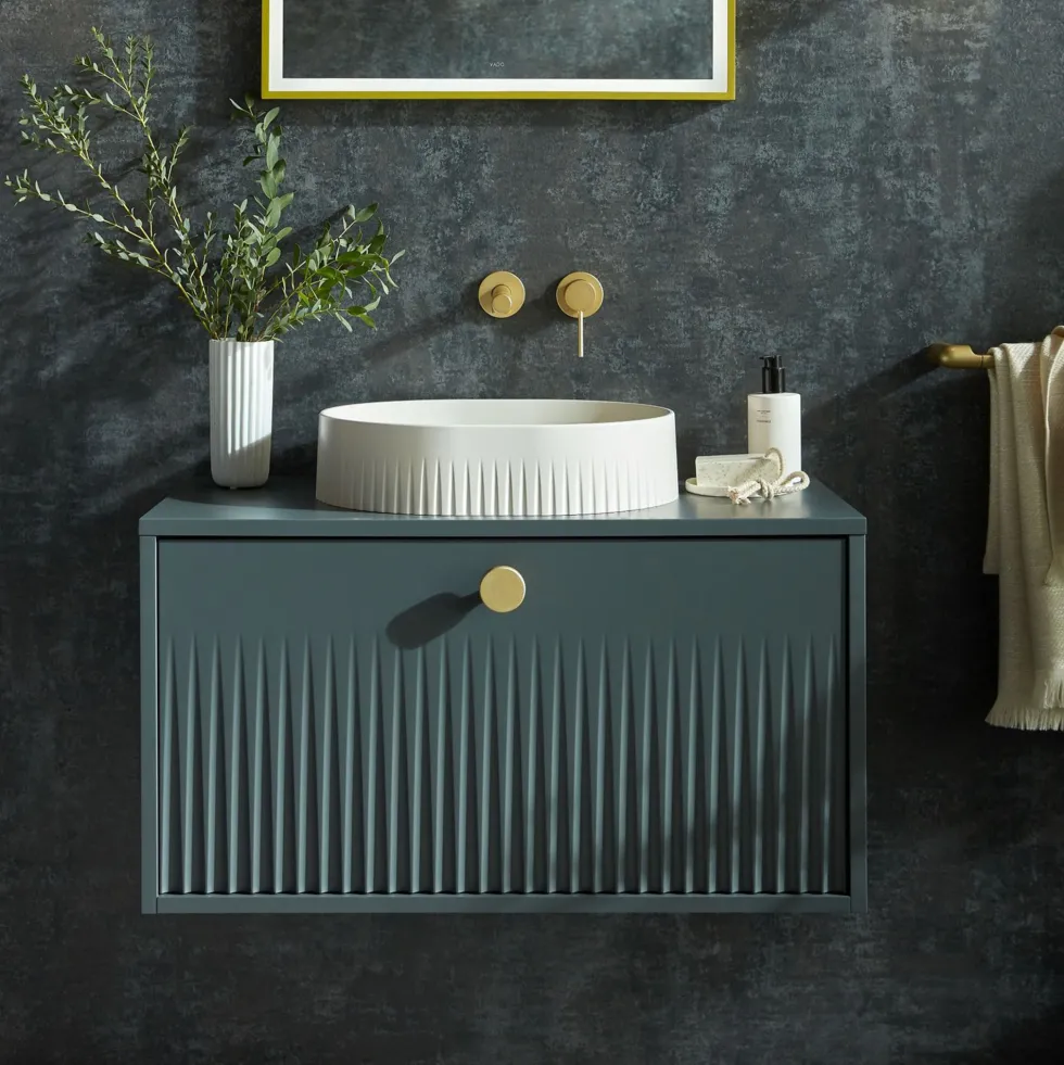 Vado Safari 800mm Fluted Wall Hung Vanity Unit & Worktop