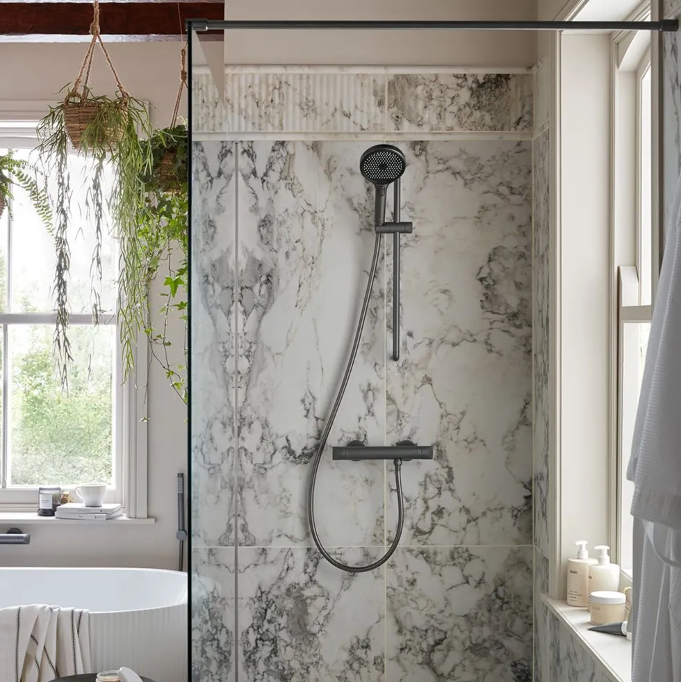Vado Safari Multi Function Slide Rail Shower Kit