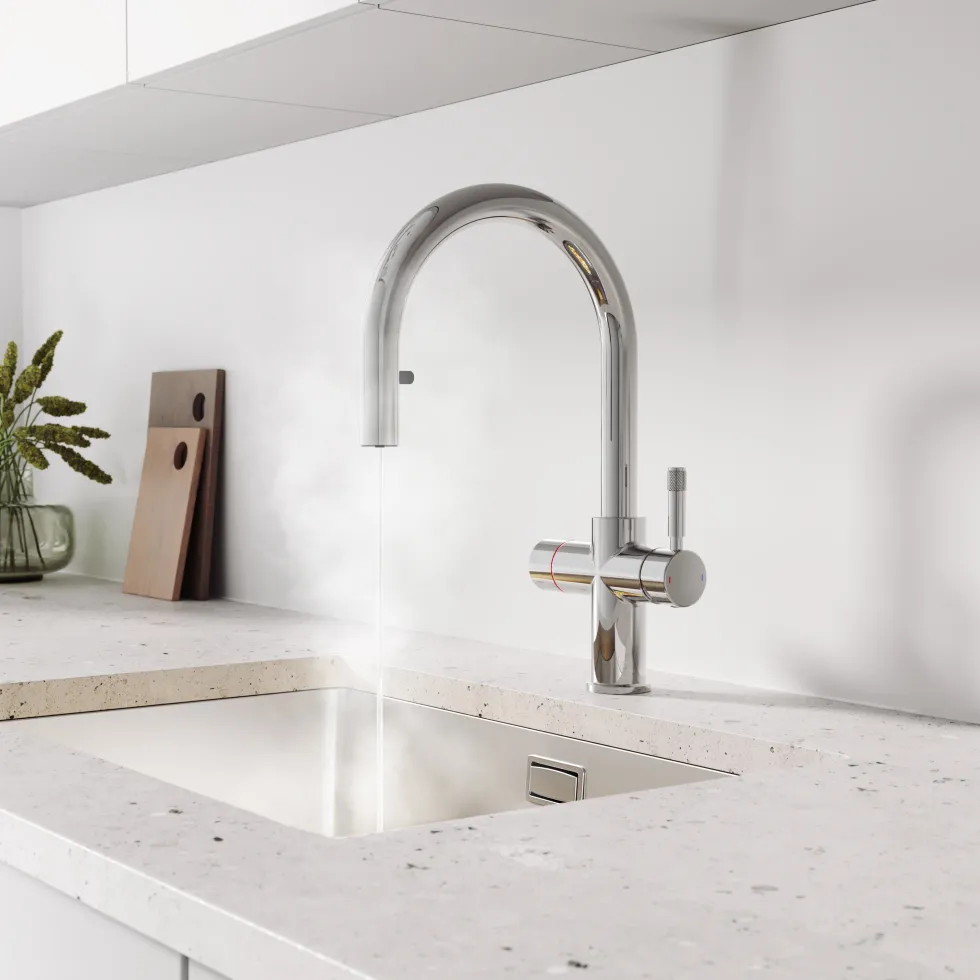 Vellamo Luna 4-in-1 Pull Out Instant Boiling Water Tap with Boiler & Filter