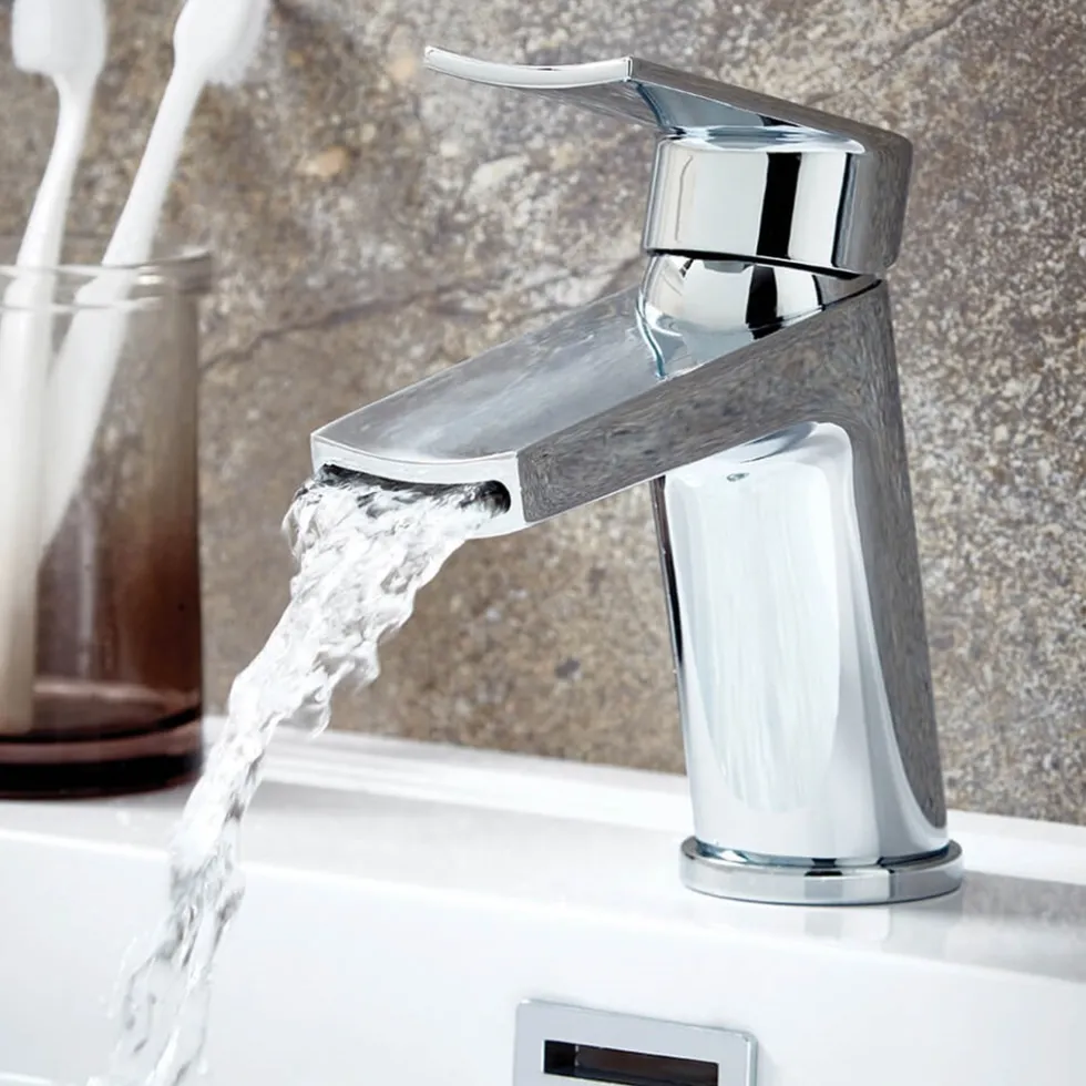 Vellamo Poise Mono Basin Mixer & Bath Shower Mixer with Shower Kit