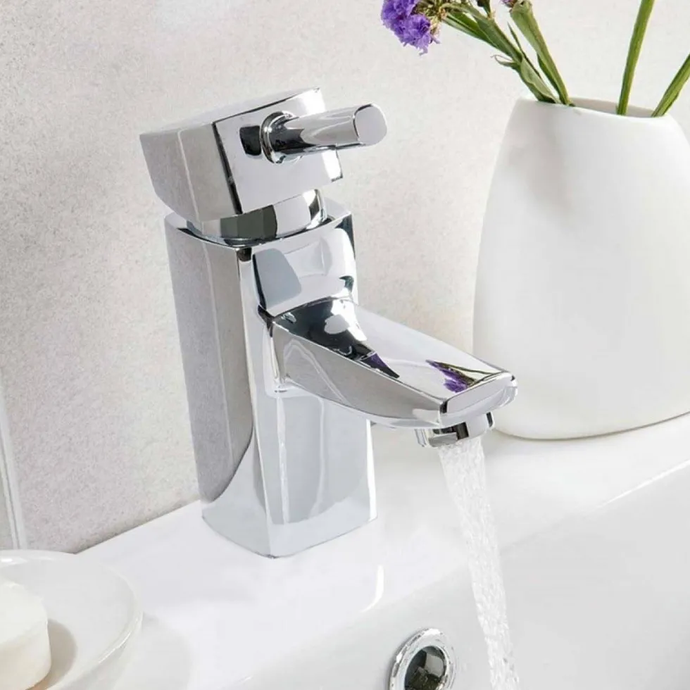 Vellamo Quadro Chrome Basin Mixer Tap & Waste