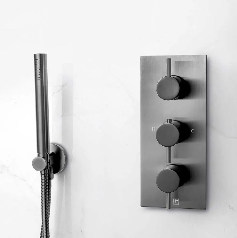 VOS 3 Outlet Concealed Thermostatic Shower Valve (3 Handles)